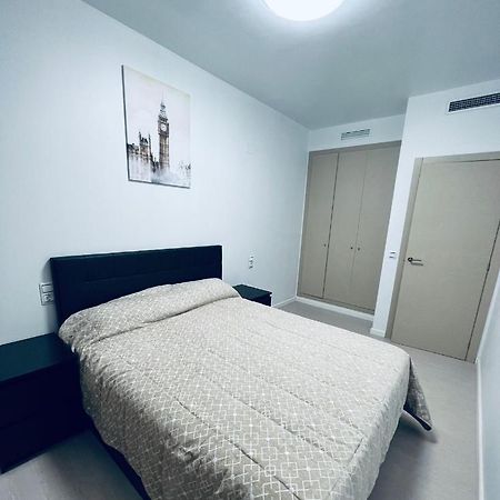 شقة Apartamento Coman Av Rey Juan Carlos I تورينت المظهر الخارجي الصورة