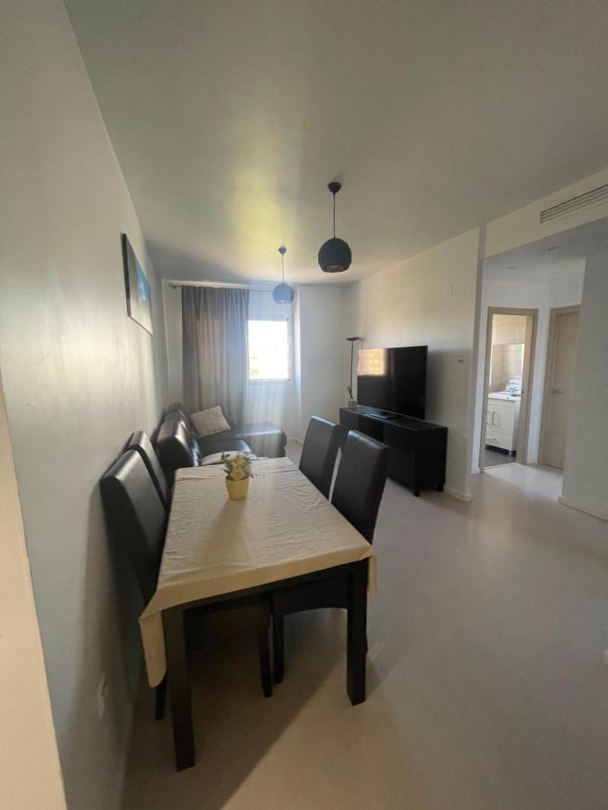 شقة Apartamento Coman Av Rey Juan Carlos I تورينت المظهر الخارجي الصورة
