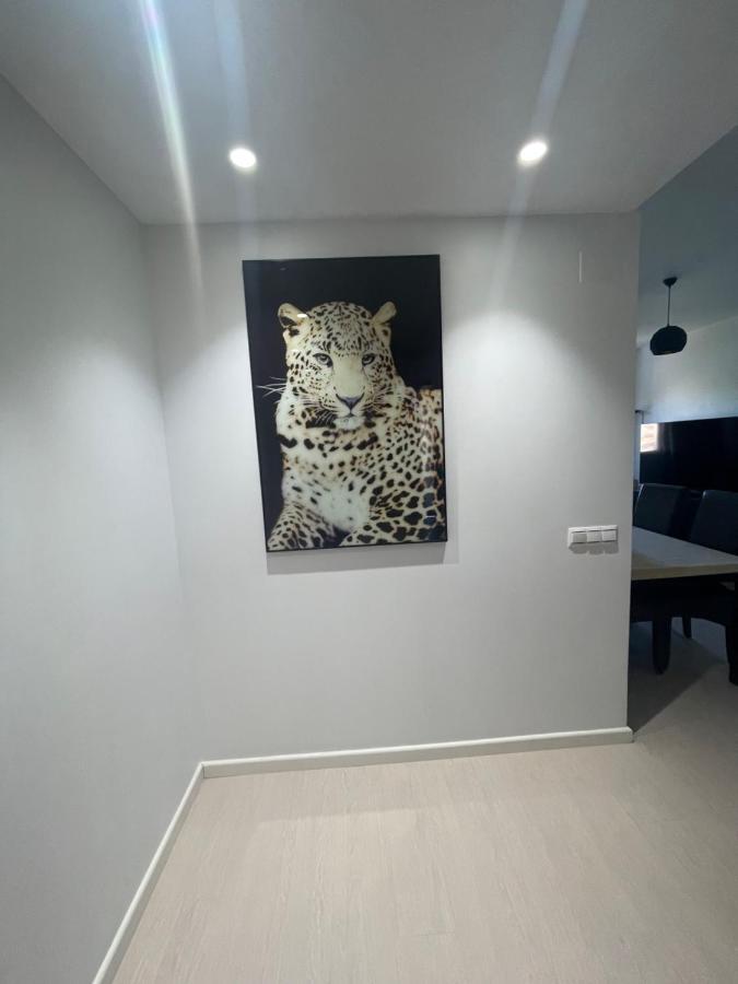 شقة Apartamento Coman Av Rey Juan Carlos I تورينت المظهر الخارجي الصورة