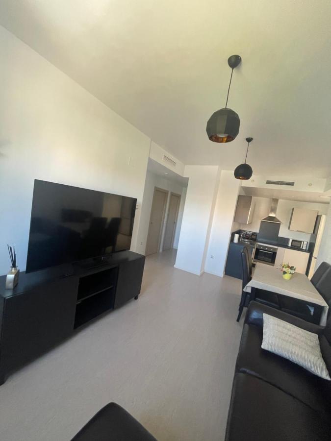 شقة Apartamento Coman Av Rey Juan Carlos I تورينت المظهر الخارجي الصورة