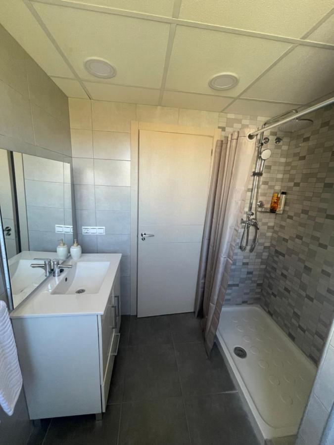 شقة Apartamento Coman Av Rey Juan Carlos I تورينت المظهر الخارجي الصورة